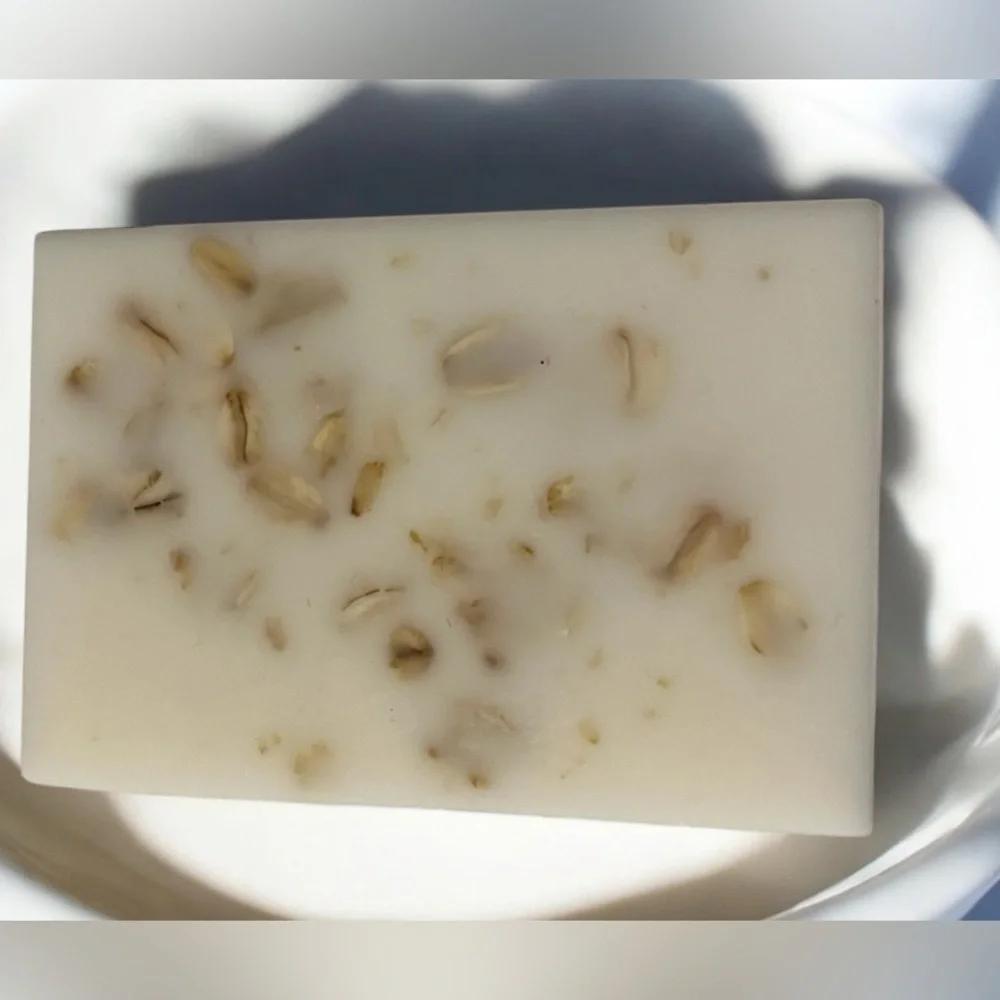 Oatmeal vanilla soap handmade 3x2in 6oz oatmeal based soap - Picture 2 of 3